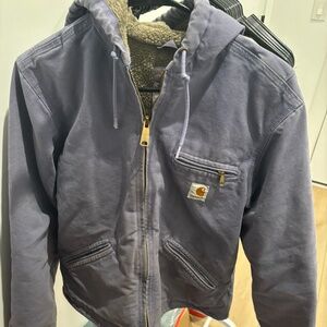 Vintage women’s carhart jacket